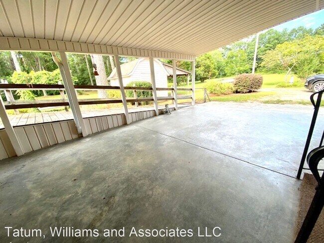 Building Photo - 4 br, 2.5 bath House - 12237 NC Hwy 41 N