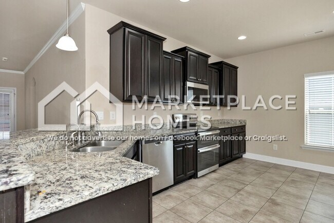 Building Photo - 275 Harold Murphy Dr
