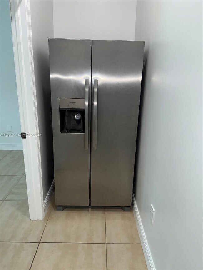 Foto del edificio - 465 E 58th St