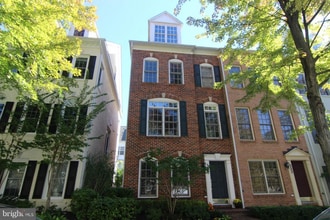 Building Photo - 324 Casey Ln