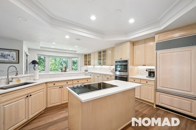 Foto del edificio - 3 Bedroom Single Family in Greenwood Village