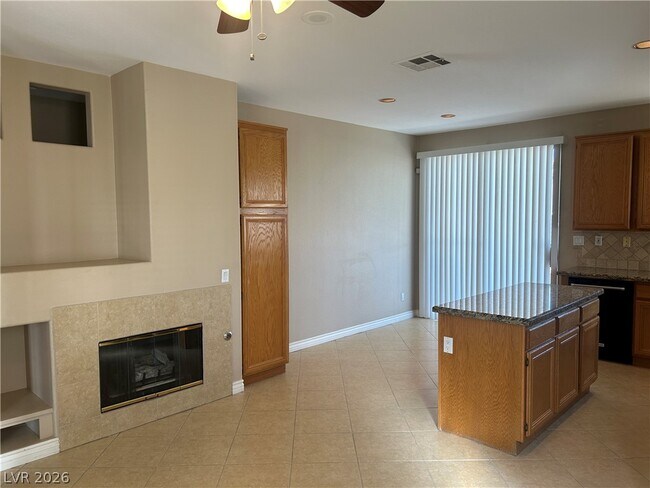 Foto del edificio - 604 Palmwood Ln