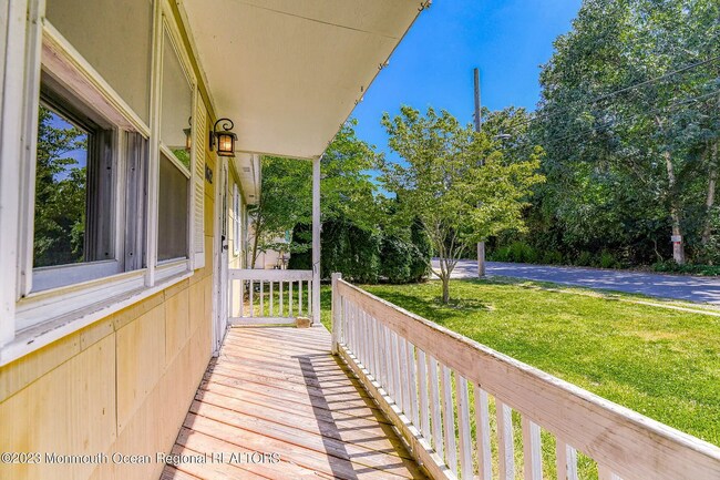 Building Photo - 1612 Evans Rd