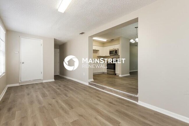 Foto del edificio - 3 Bedroom Pet-Friendly Home in TAMPA, FL with Main Street Renewal