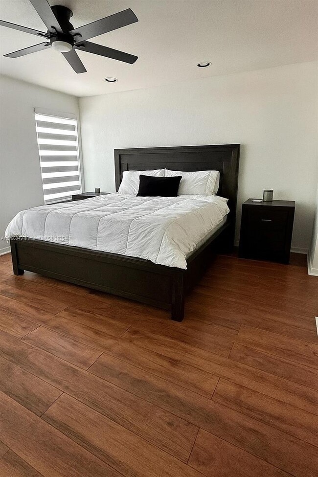 Foto del edificio - 2484 SW 177th Ter