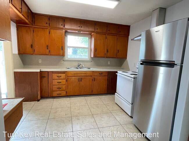Foto del edificio - 3 br, 1 bath House - 1722 W Sunshine