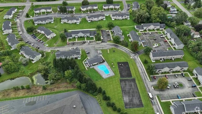  - Stone Hedge Village Townhouses