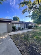Building Photo - 2029 Lancey Dr