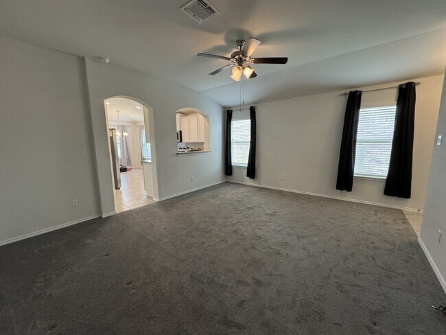 Foto del edificio - 8506 Stonehollow