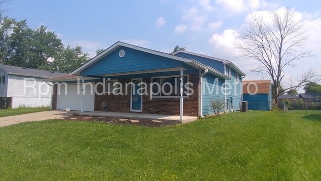 Building Photo - 4702 Tim Tam Cir