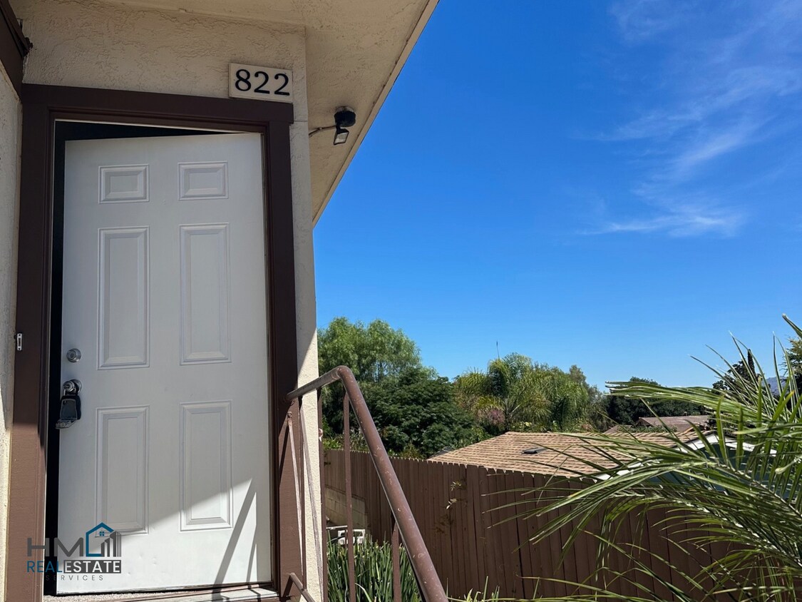 Foto principal - Homes Management - 2 Bed, 2 Bath Triplex i...