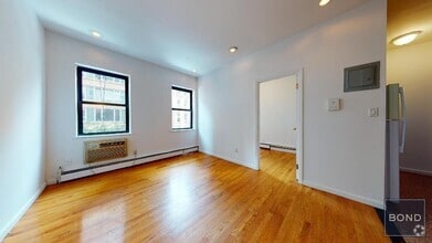 Building Photo - 249 E 53rd St