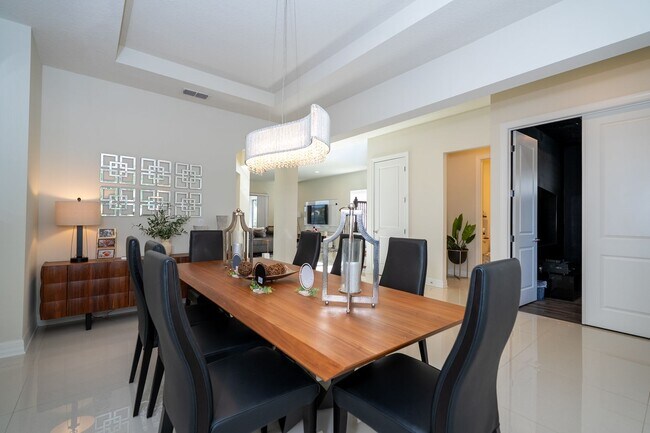 Foto del edificio - 11142 Lemon Lake Blvd