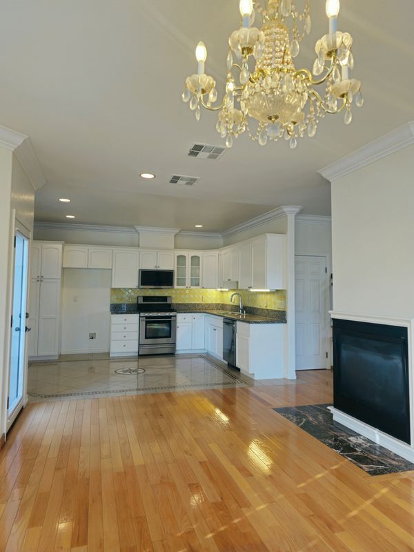 Building Photo - 4516 Ramsdell Ave