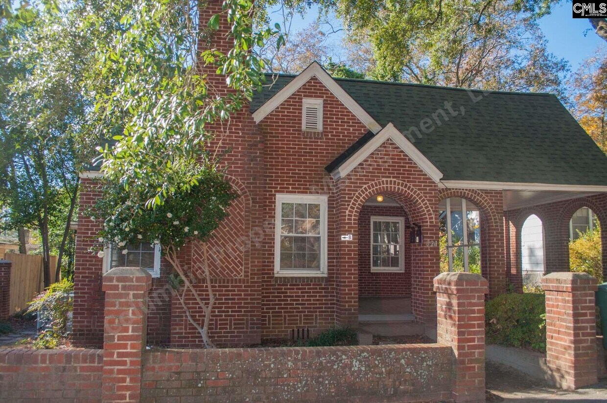 Primary Photo - 621 S Woodrow St