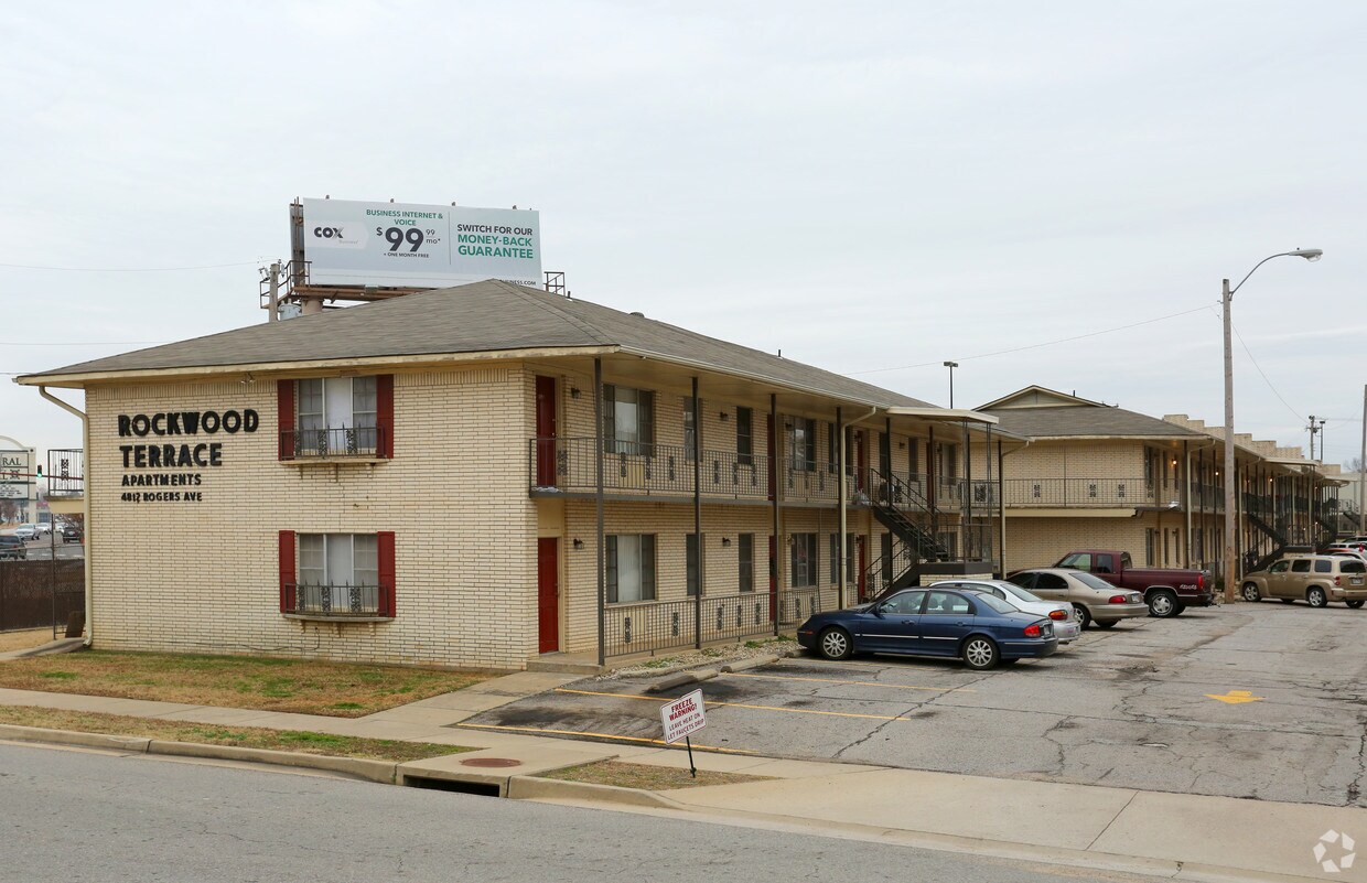 Building Photo - Rockwood Terrace Apartments