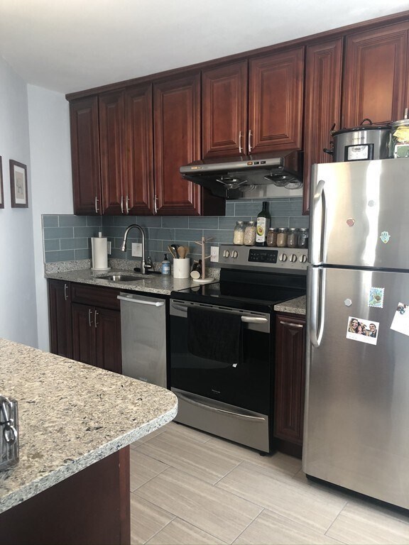Foto principal - 420-422 Hancock St