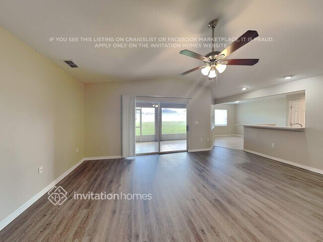 Foto del edificio - 1396 Merrimack Pl