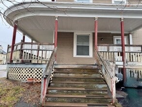Building Photo - 6 Harvard St