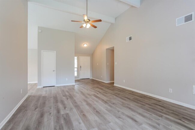 Foto del edificio - 20318 Pinefield Ln