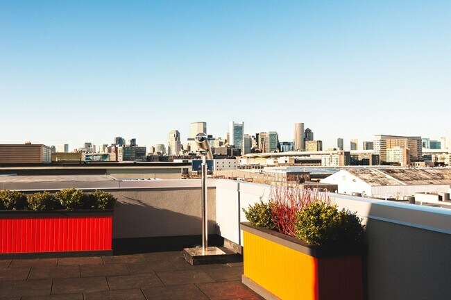 Foto del edificio - 14 Dorchester St