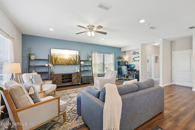Building Photo - 3991 Heatherbrook Pl