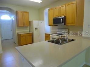 Building Photo - 11339 Village Brook Dr