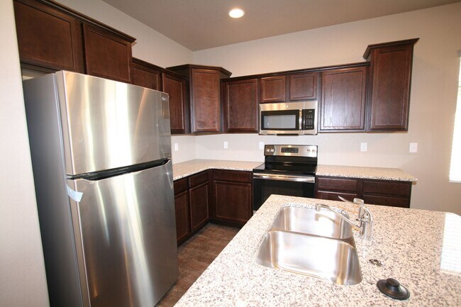 Foto del edificio - Main level living home in Indigo Ranch!