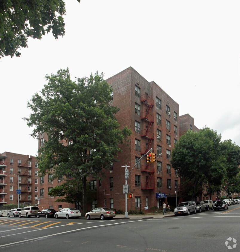 143-05 41st ¡alejado - 143-05 41st Ave