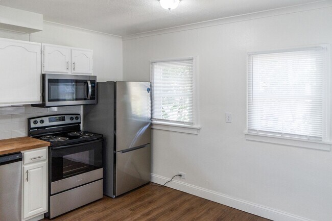Building Photo - Single Family Home in Spokane Valley!!