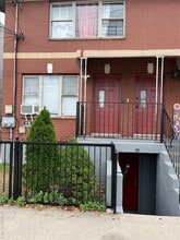 Building Photo - 721 Fountain Ave