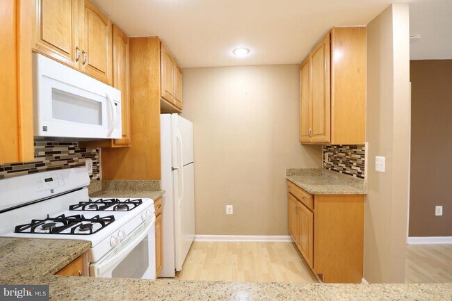 Foto del edificio - 18701 Sparkling Water Dr