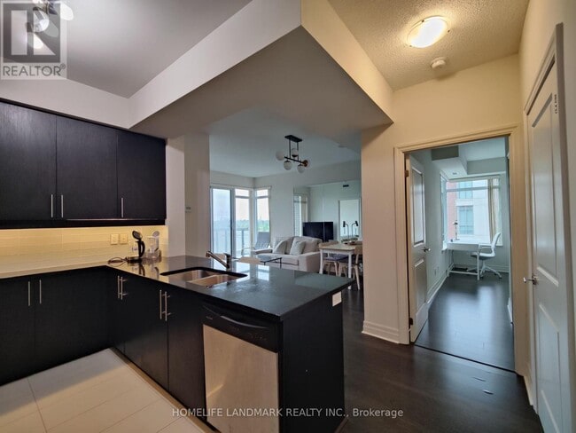 Building Photo - 8110-8110 Birchmount Rd