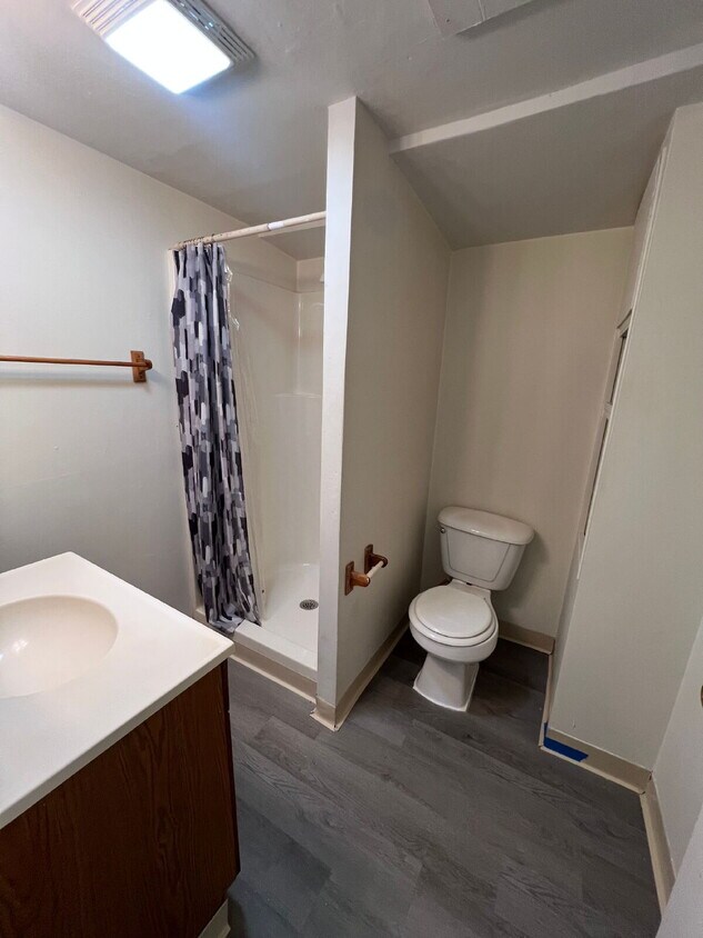 Foto del edificio - "Charming 1-Bedroom Retreat in Forsyth – Your Cozy Oasis Awaits!"