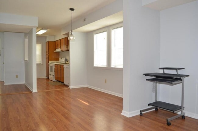 Photo - 249 Schultz St Apartment