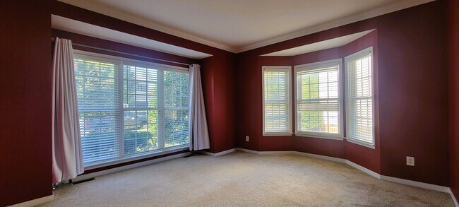 Building Photo - Stately brick front contemporary on huge c...