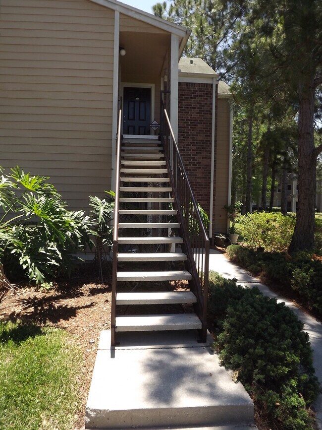 Building Photo - 2/2 Condo in Park Central, Millenia Area, Orlando