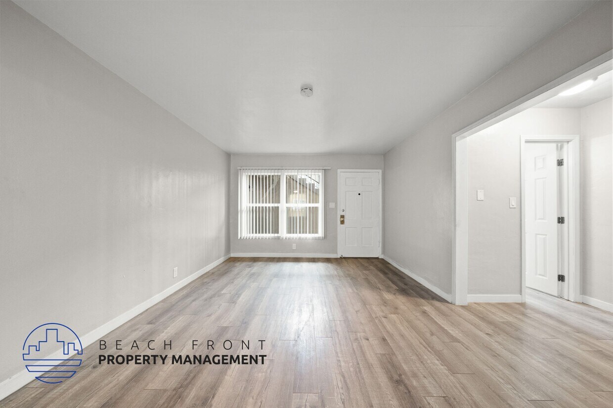 Foto principal - 2070-2080 Magnolia Ave.