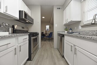 Building Photo - The Palmer on Washington