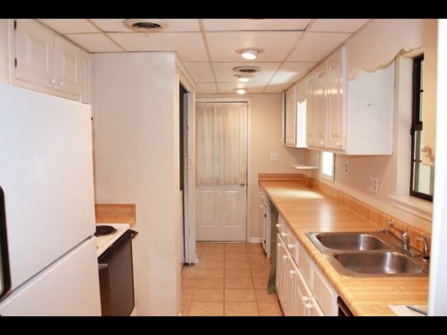 Foto del edificio - 540 Huntington Road