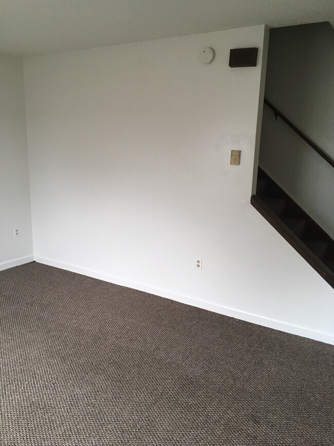 Foto del edificio - 232 Waterville St