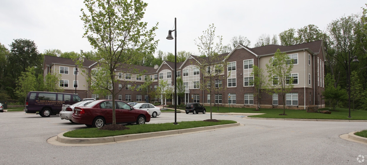 Building Photo - Arlington Estates Apartments
