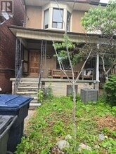 Building Photo - 319 Clinton St
