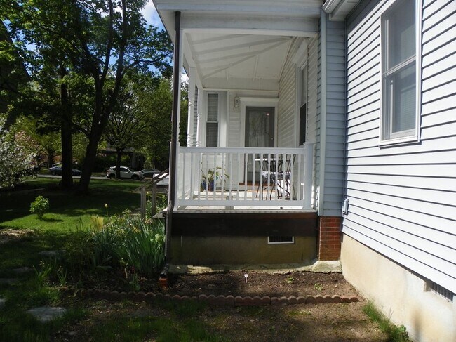 Foto del edificio - 419 Lippincott Ave