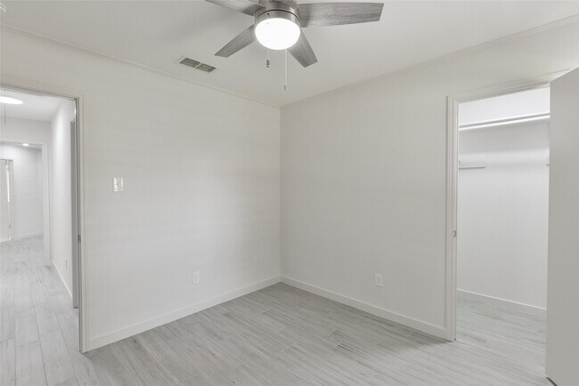 Foto del edificio - 2610 Sherwood Hollow Ln