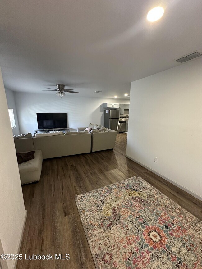 Foto del edificio - 4506 Avenue T
