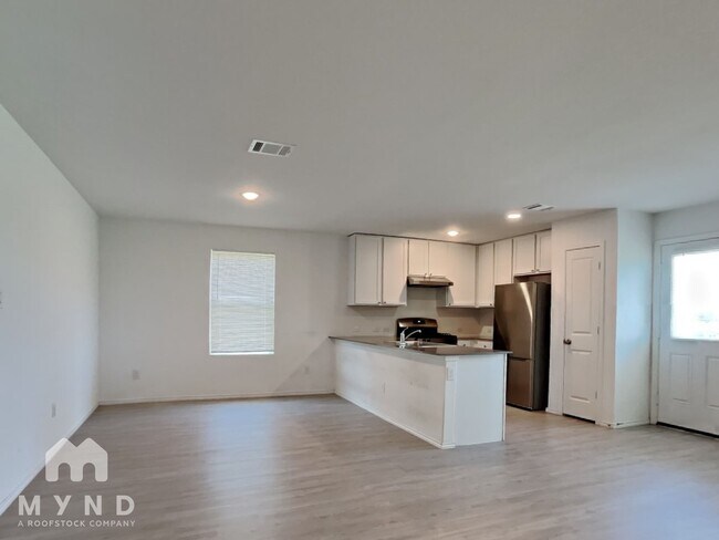 Foto del edificio - 9007 Lunar Cove