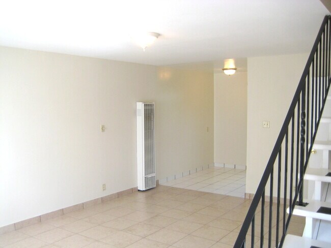 Building Photo - 26223 Gamboa St