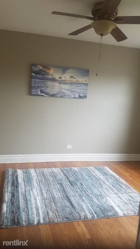 Building Photo - 2 br, 1 bath Condo - 40 N Menard Ave 3 Unit 3
