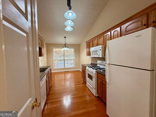 Foto del edificio - 604 Victorian Cir